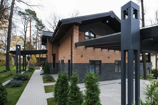 Частный жилой дом в котеджном поселке Троицкий Парк, 2014 год