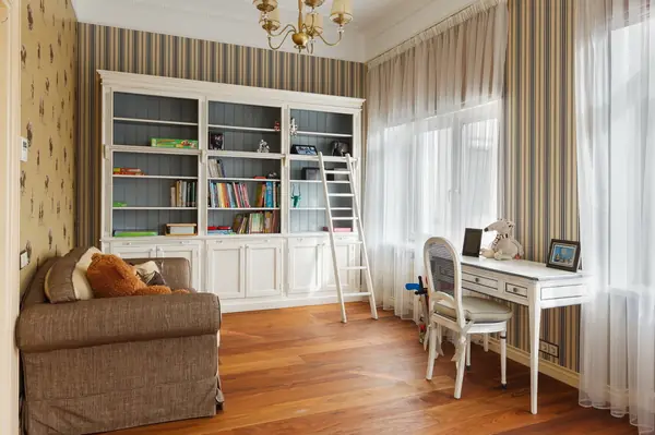 Апартаменты French Mood (дизайнер с Алексей Голуб)