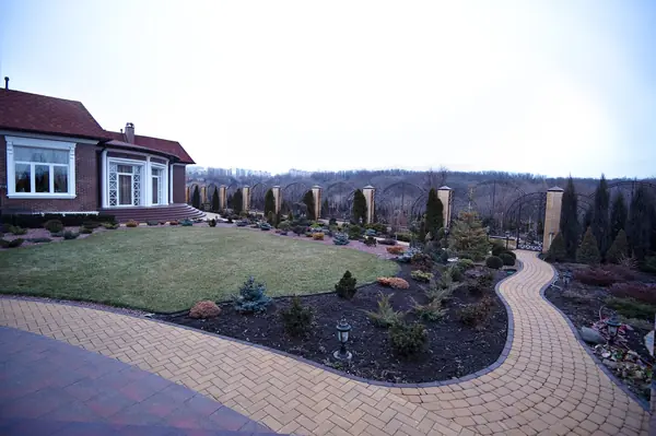 По мотивам классики