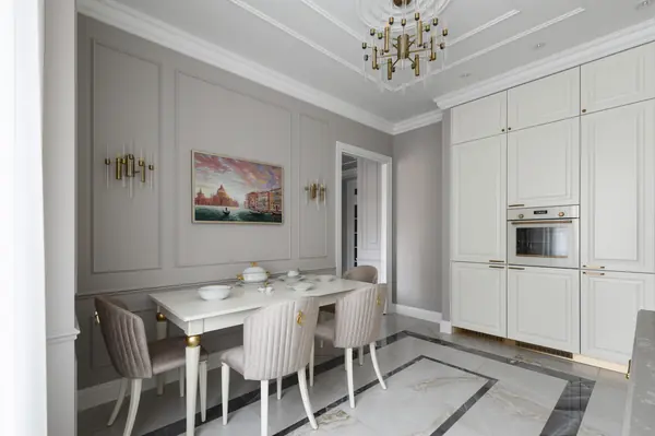 Реализованный дизайн-проект квартиры 90 кв.м.в стиле неоклассика