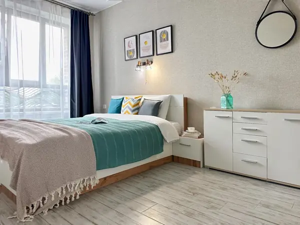 Хоумстейджинг квартиры для посуточной аренды в ЖК "Селигер Сити"