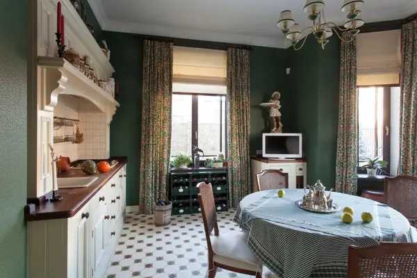 "Свободный дом"