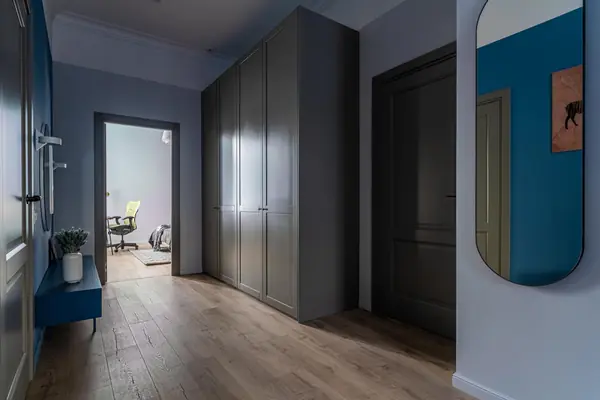 Rasieszhaya - Hallway