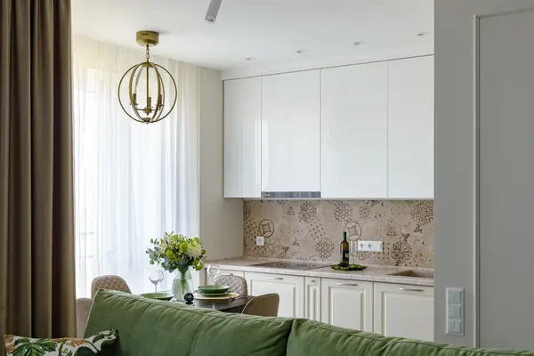 "Природная сдержанность"