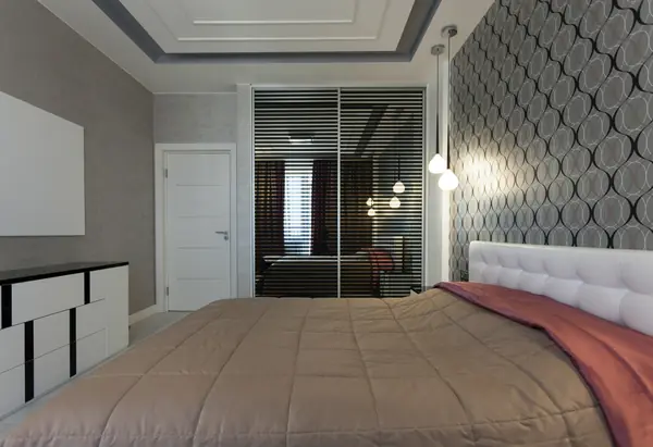 Квартира с яркими элементами