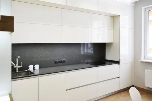 Белые кухни