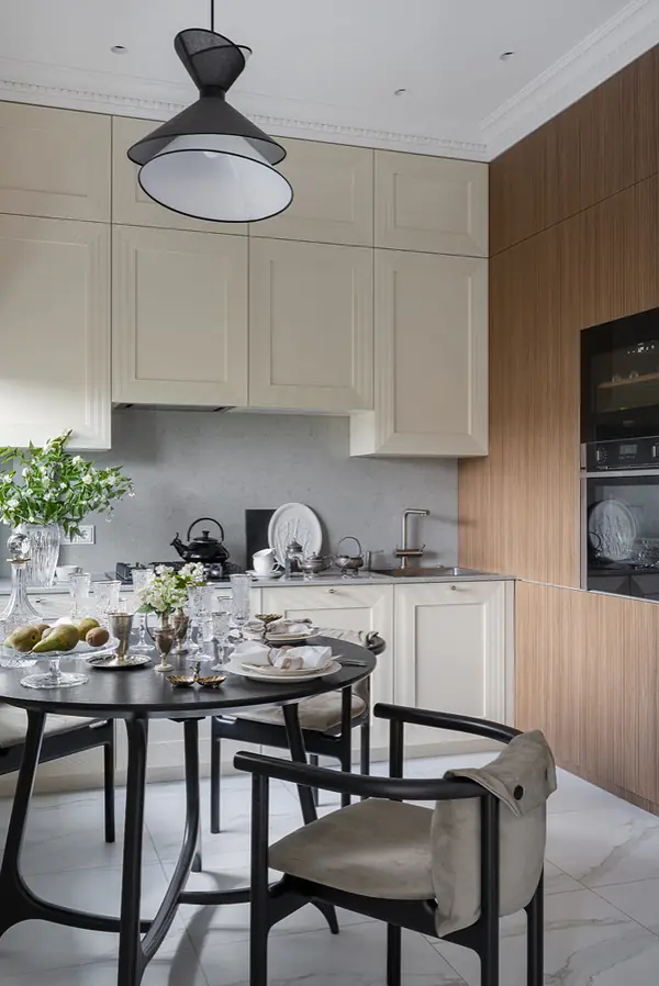 Москвовский паризьен