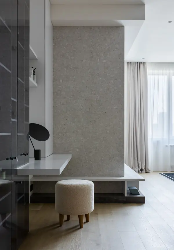 Рабочий уголок в гостиной