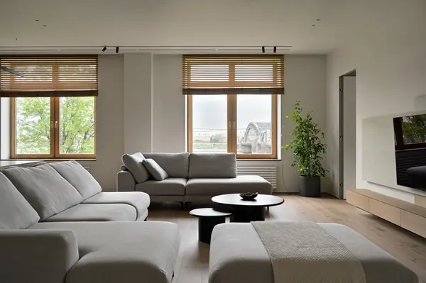 жк смольный