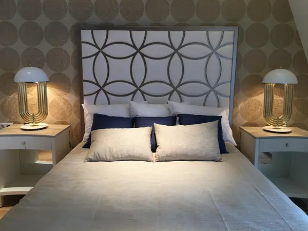 КП Довиль, КВ. 3