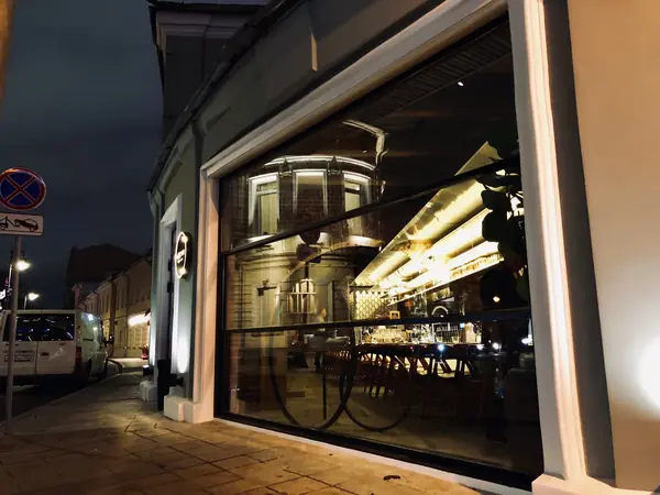 Самые большие в России гильотинные подъемные окна