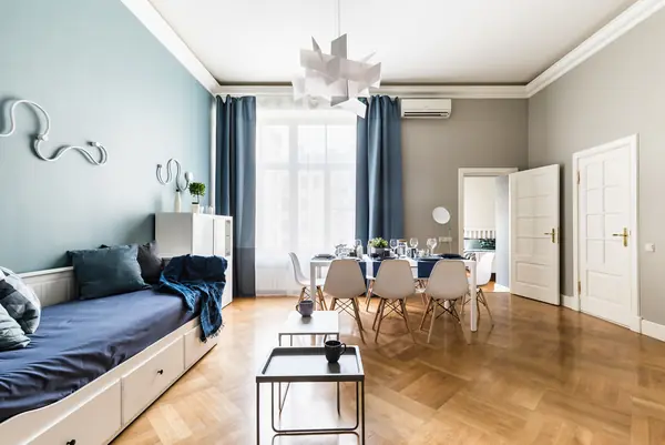 Квартира напротив Исаакиевского собора