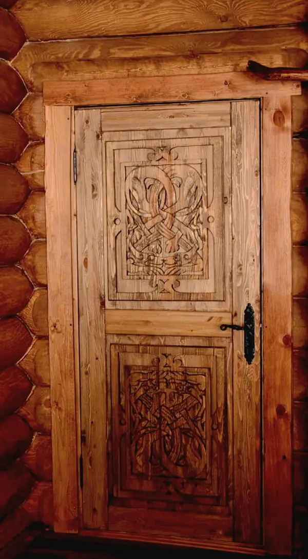 Дом на берегу реки Мана