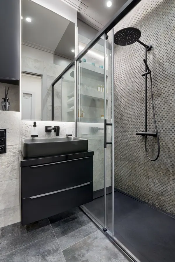 Евротрёшка в стиле неоклассика 77 м2