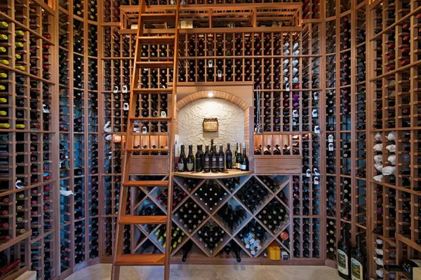 Винный погреб