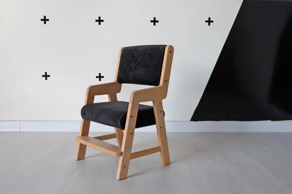 Детские стульчики