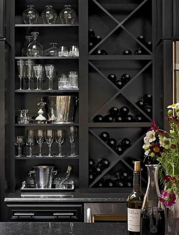 Винные шкафы в интерьере