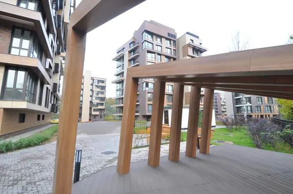 БЕСЕДКА. ЖК ОЛИМПИЙСКАЯ ДЕРЕВНЯ. НОВОГОРСК