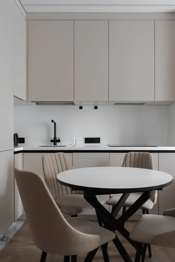 Студия для студентки