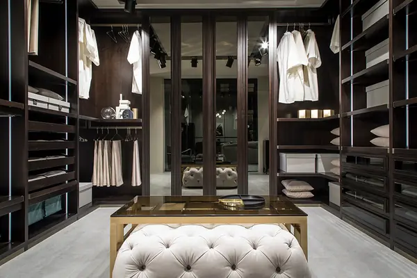 Итальянская фабрика SELVA