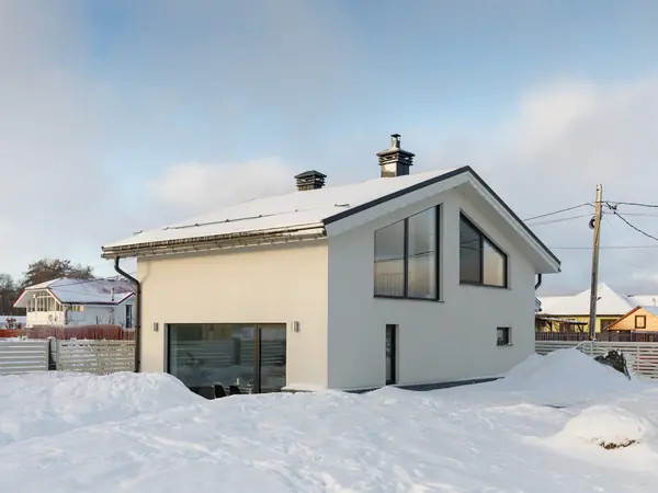 ЗАГОРОДНЫЙ ДОМ В ПОСЕЛКЕ «ОСТРОВ»