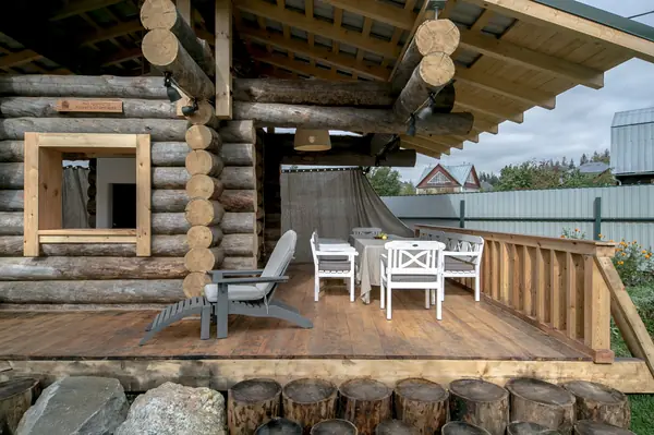 Парящий сруб