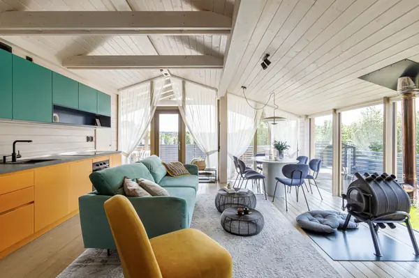 Подмосковный дубльдом