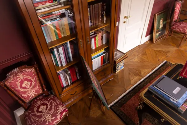 Дом Новая Рига