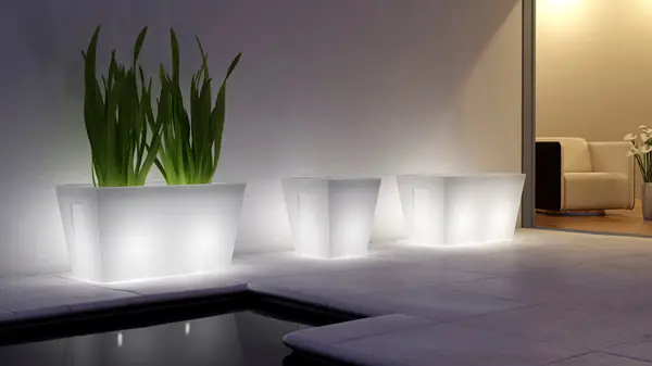 Светящееся кашпо Тиена