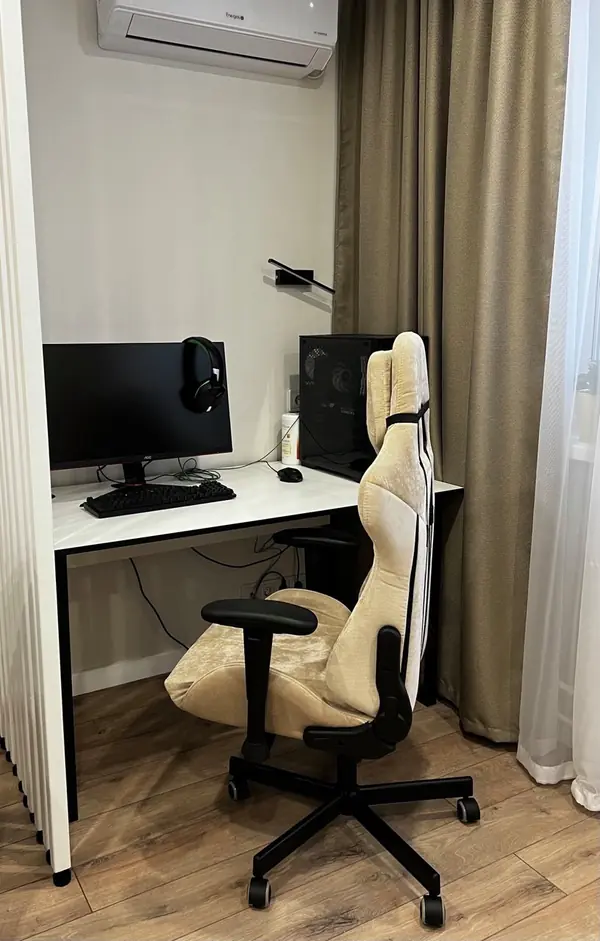 Трехкомнатная квартира в с природными оттенками