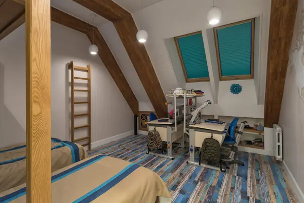 Замечательная двухуровневая квартира с фантастическим детским этажом