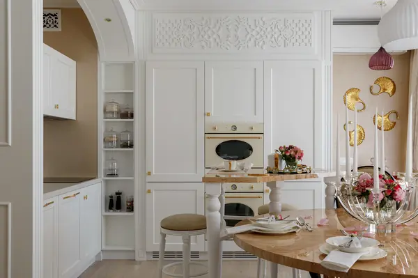 С видом на Неву