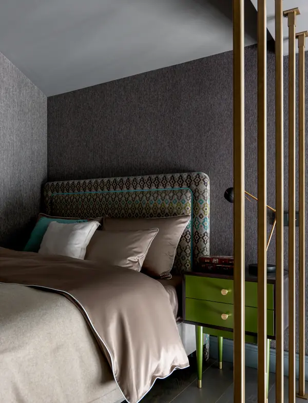 Дом для большой семьи, Графские пруды