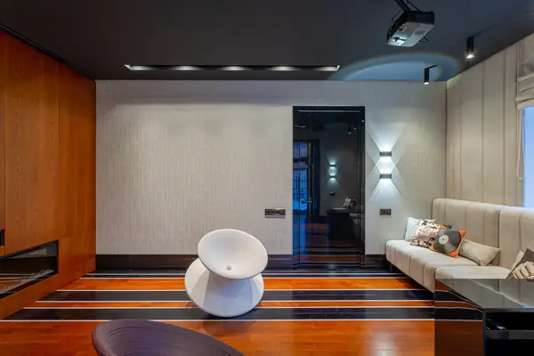 Werkel в новом проекте Юлии Маркос