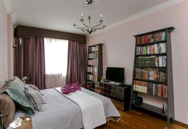 "Я не узнаю вас в гриме"