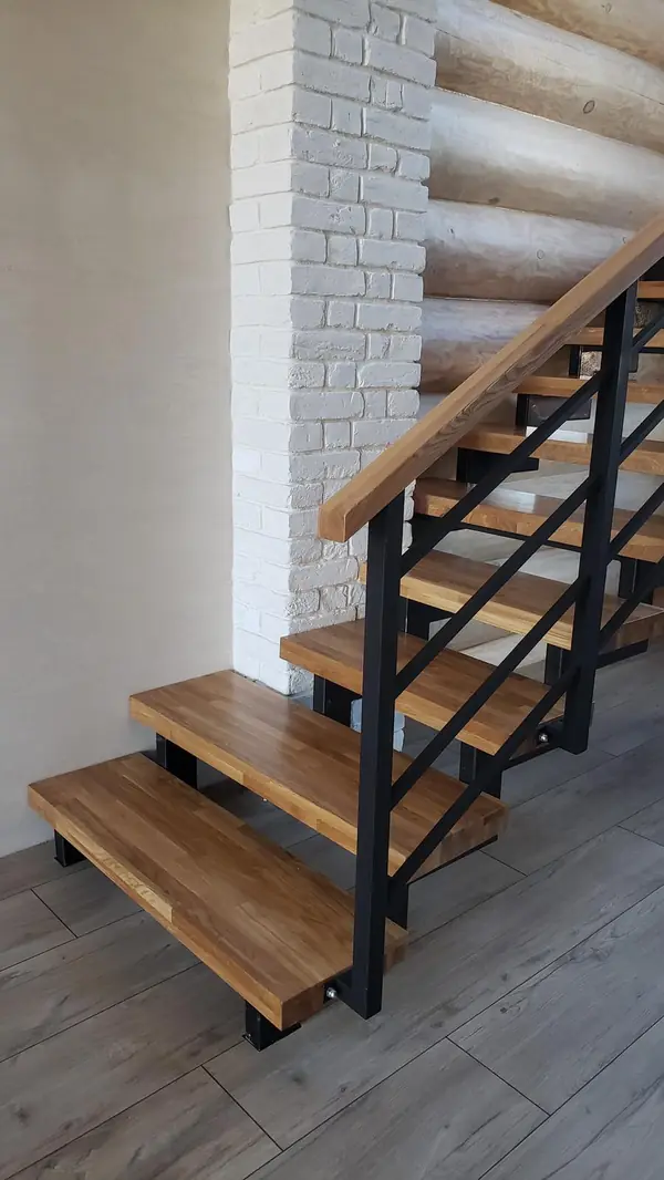 Лестница для стиля лофт