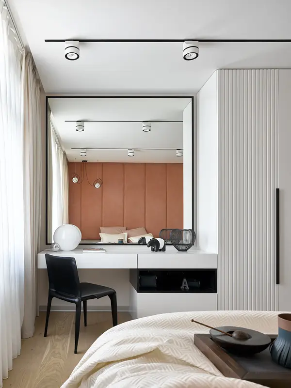 Солдатская 10