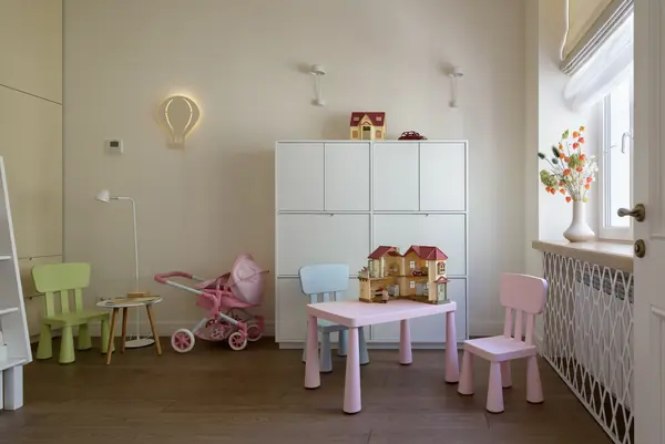 RS • Светлая детская