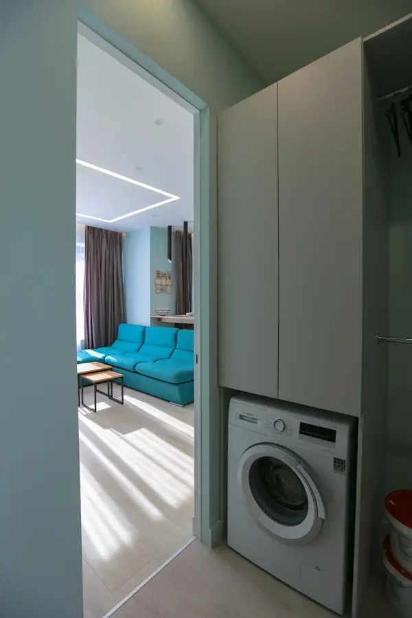 ЖК ЦАРСКАЯ ПЛОЩАДЬ - ЭТЮД С БИРЮЗОВЫМ ОТТЕНКОМ