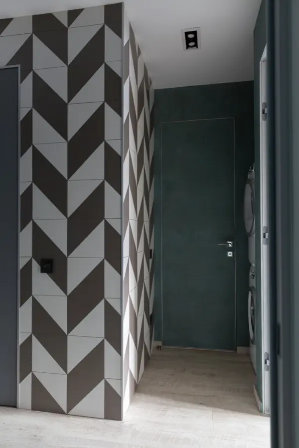 Трифоновский (реализация)