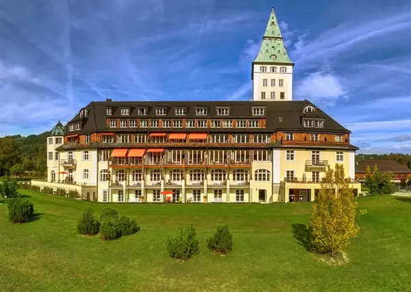 Отель Elmau Castle