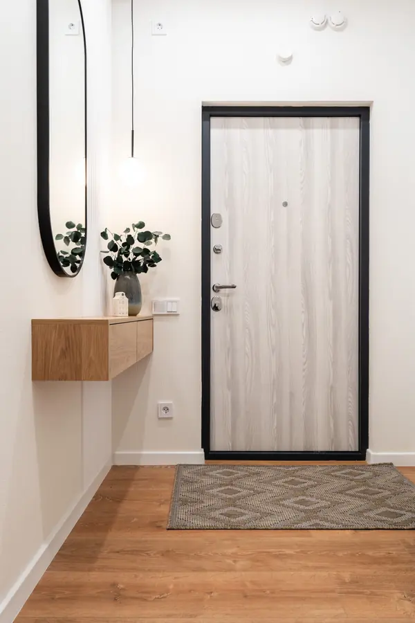 Янила Драйв