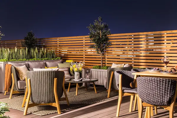 На набережной