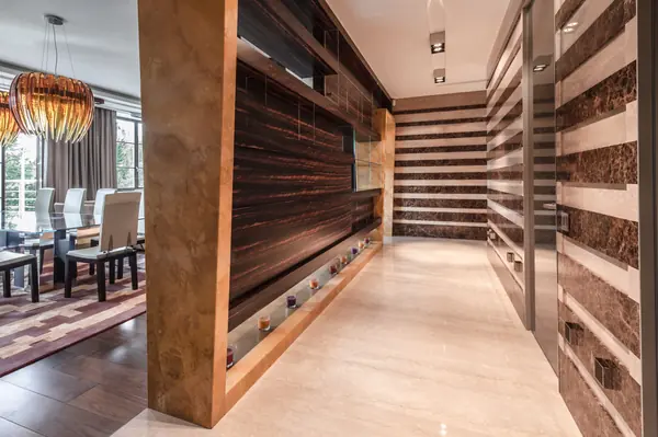 Яркая квартира в Голутвинском переулке