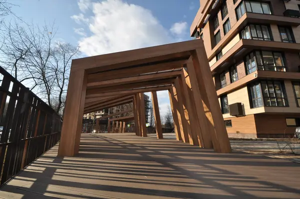 БЕСЕДКА. ЖК ОЛИМПИЙСКАЯ ДЕРЕВНЯ. НОВОГОРСК