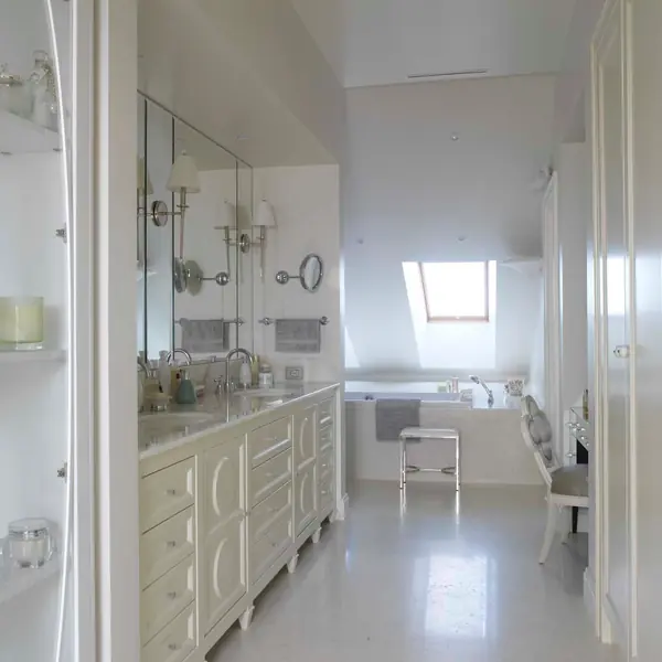 Большой Овчиниковский переулок