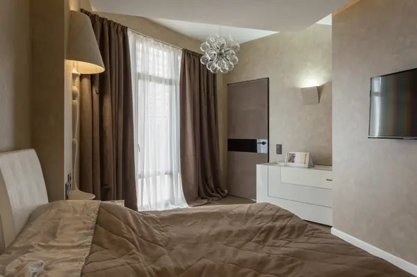 Темная роскошь