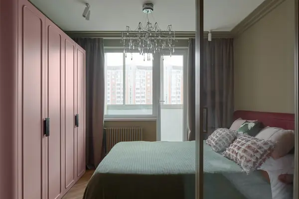 Шкаф для передачи "Квартирный вопрос"