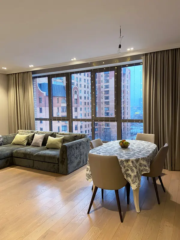 Тектильное оформление на Тихвинской улице