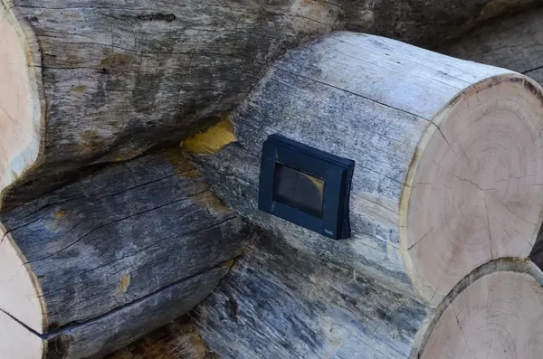 Избушка на опушке